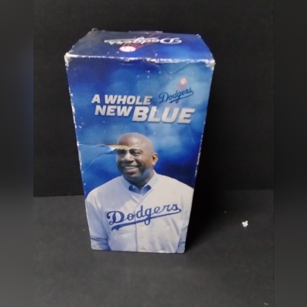 Magic Johnson 2013 Los Angeles Dodgers Bobblehead SGA Lakers Hall of Fame Legend
